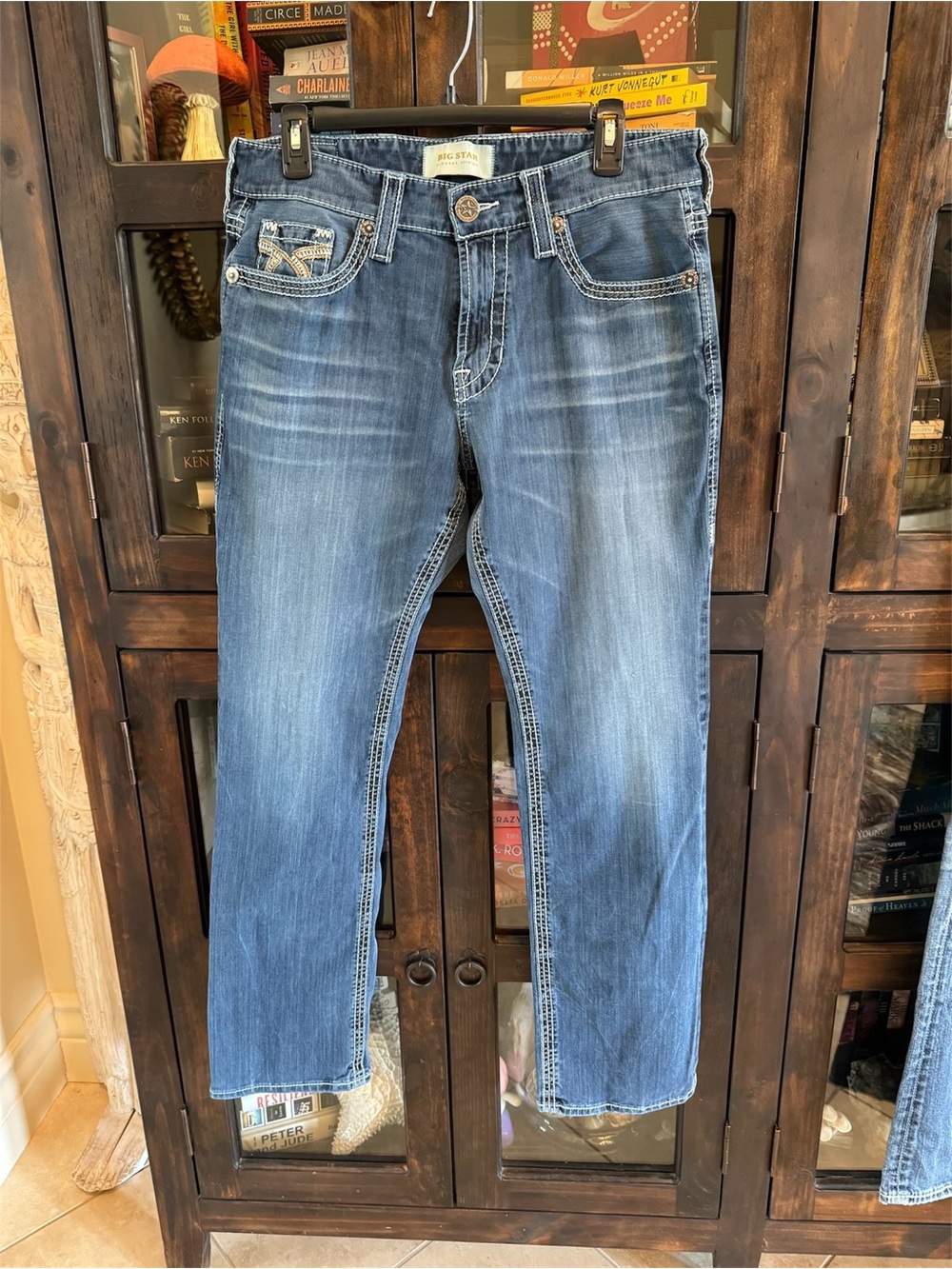 Big Star Men's Medium Wash Straight Jeans - Faded Blue